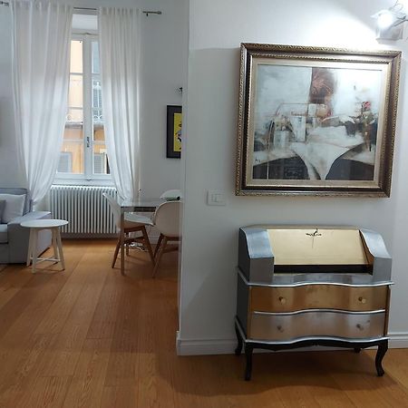 Piazza San Rocco Suite Art Вербания Экстерьер фото