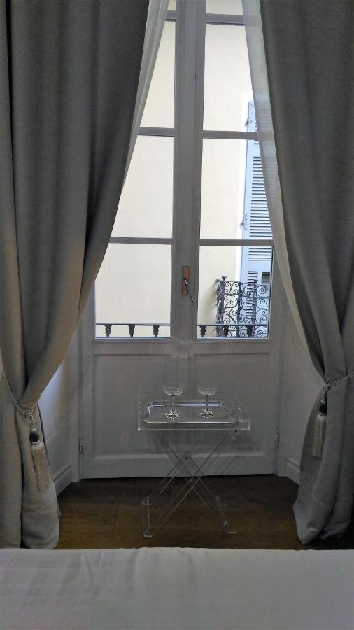 Piazza San Rocco Suite Art Вербания Экстерьер фото