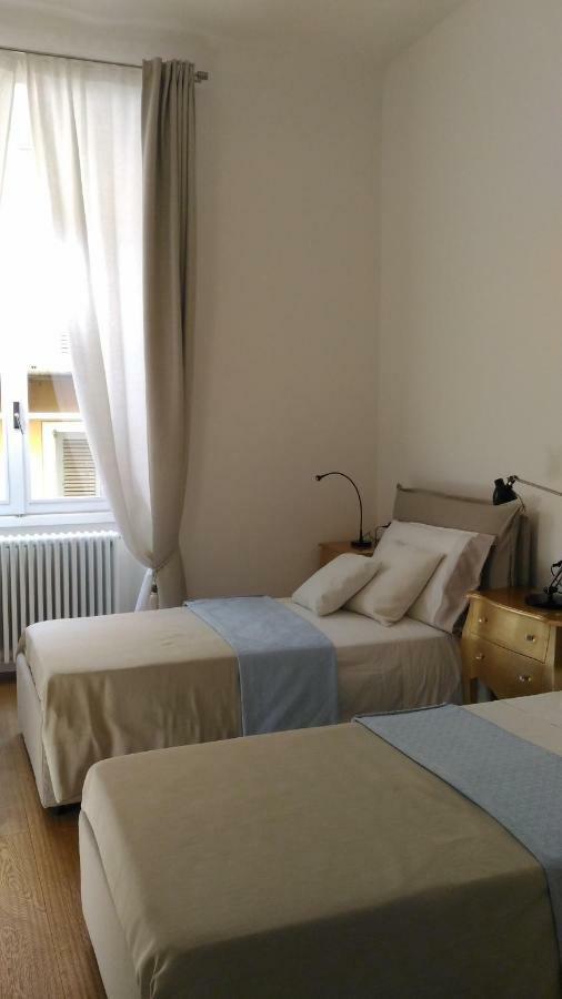 Piazza San Rocco Suite Art Вербания Экстерьер фото